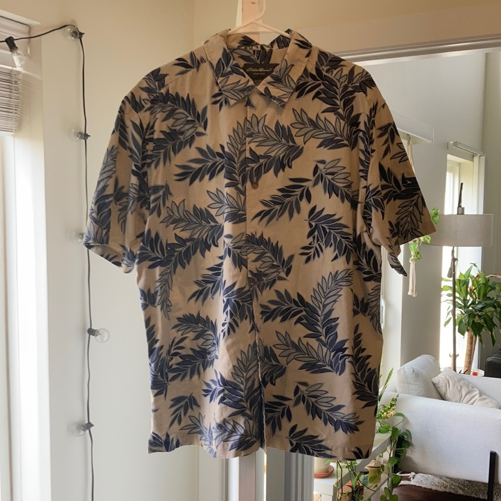Men’s Hawaiian shirt
